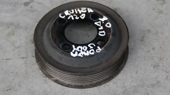 Toyota Land Cruiser (J150) Fuel pump gear (pulley) 