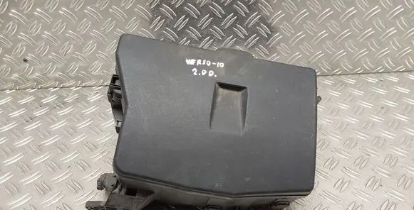 Toyota Verso Fuse box set 821110FB91 8266205150
