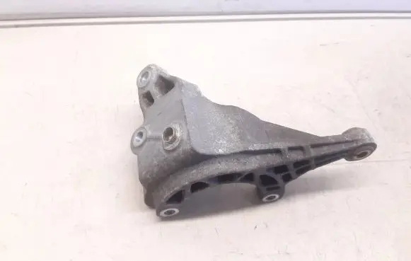 Audi A8 S8 D4 4H Fuel pump bracket 059145167A