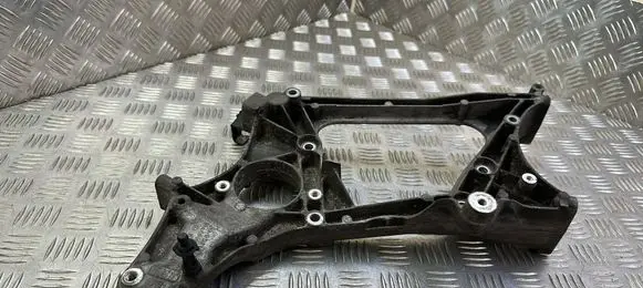 Mercedes-Benz E W212 Fuel pump bracket A6512012009
