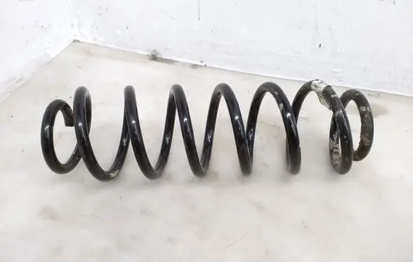 Audi A3 S3 8V Rear coil spring 5Q0511115GG