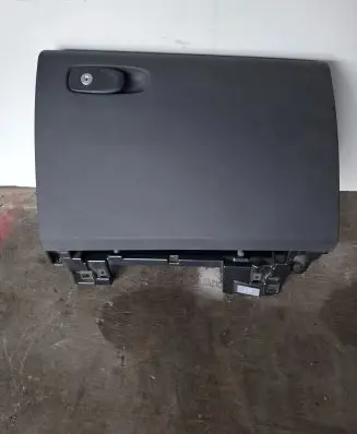 Volvo S90, V90 Glove box 318241