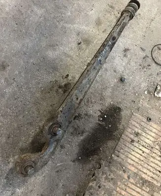 Mitsubishi Pajero Rear control arm