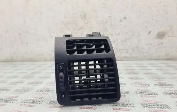 Dashboard side air vent grill/cover trim