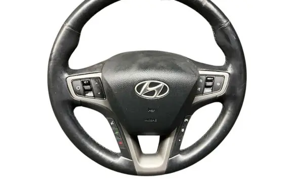 Hyundai i40 Steering wheel 569003Z100RY 561133Z000