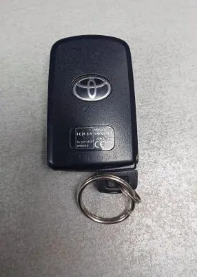 Toyota Yaris Ignition key/card 