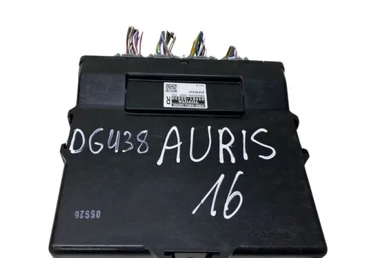 Toyota Auris E180 Engine control unit/module 8998102030