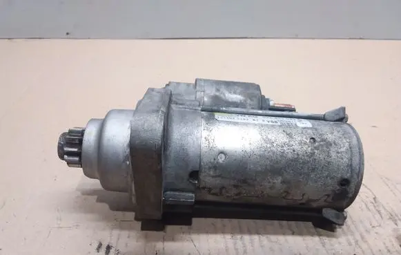 Volkswagen Touran I Starter motor 02Z911023G 1511064182BJ