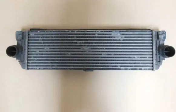 Mercedes-Benz Sprinter W906 Intercooler radiator A9065010201