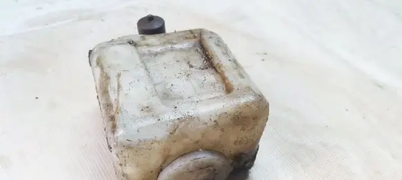 Mazda 626 Windshield washer fluid reservoir/tank