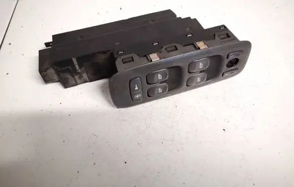 Volvo V70 Electric window control switch 9452959 04w33e