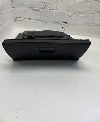 Peugeot 308 Glove box set 9655993677
