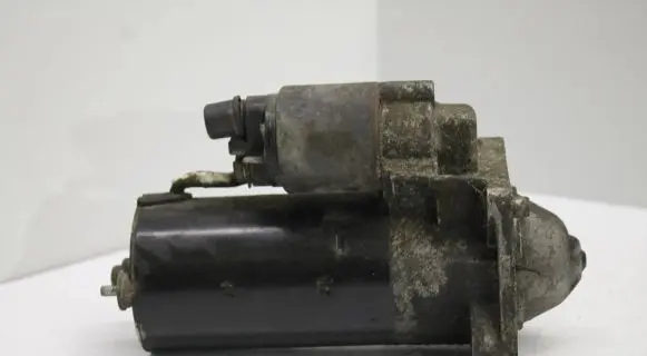 Volvo V70 Starter motor 0001109252