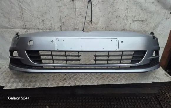 Volkswagen Golf VII Front bumper 5G0807221 5G0807724D 5G0807723D