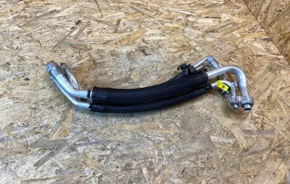 Tesla Model Y Air conditioning (A/C) pipe/hose 162670000E