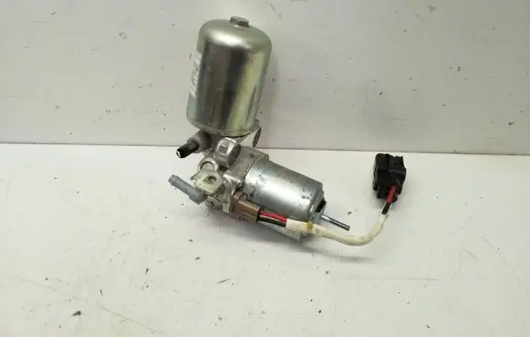 Toyota Prius (XW50) Brake booster 4707047070 21618U846