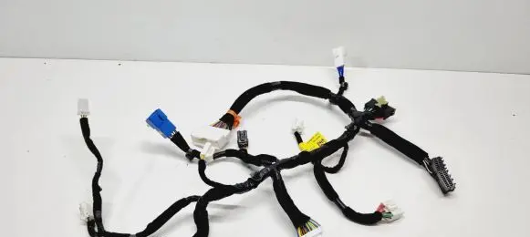 Hyundai Santa Fe Seat wiring loom 880WETM740