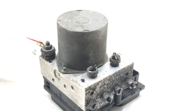 Toyota Avensis T250 ABS Pump 9662005180
