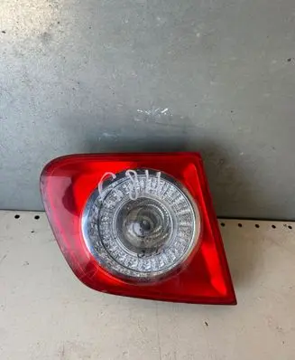 Volkswagen Jetta V Tailgate rear/tail lights