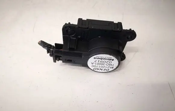Nissan Micra K14 Air flap motor/actuator A21201700