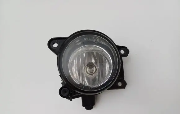 Volkswagen Polo III 6N 6N2 6NF Front fog light 96404500 96404900