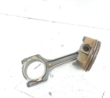 Ford Mustang V Piston with connecting rod 