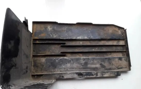 Renault Safrane Battery box tray 7700843929