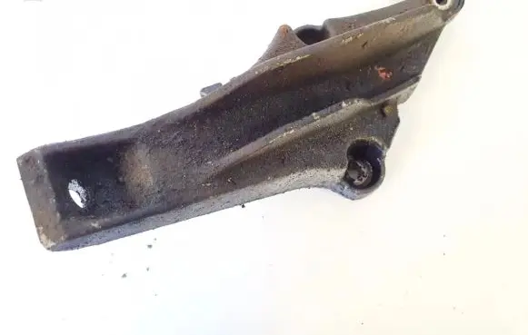 BMW 5 E39 Engine mounting bracket 1092425