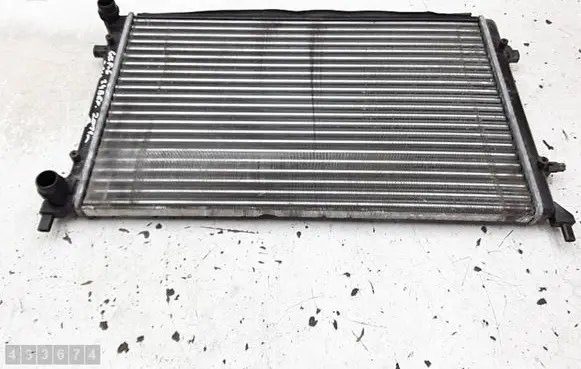 Volkswagen Golf VI A/C cooling radiator (condenser)