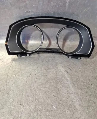 Volkswagen PASSAT B8 Dashboard trim 3G1858366