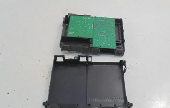 Fuse box set