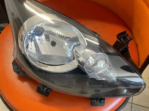 Toyota Aygo AB10 Headlight/headlamp 811100H010 89033080