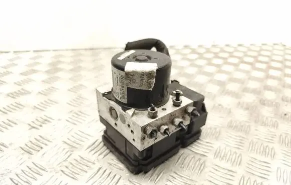 Ford Focus ABS Pump BV612C405AG A426G 10021208034