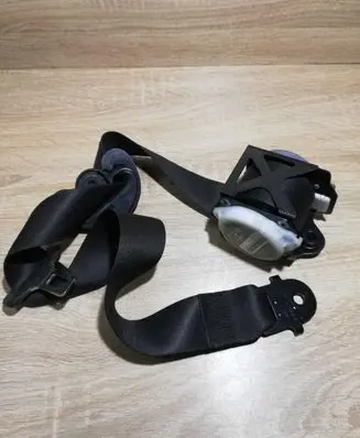BMW X5 E70 Middle seatbelt (rear) S2716104209K