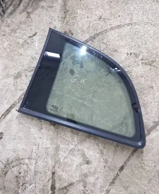Opel Zafira A Rear side window 43R007022 DOT36AS2M129