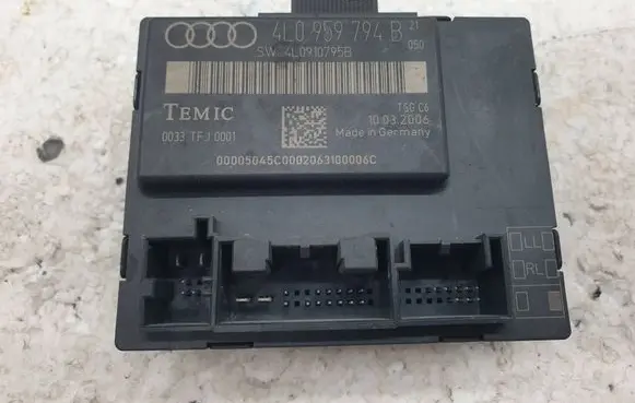 Audi Q7 4L Door control unit/module 4L0959794B