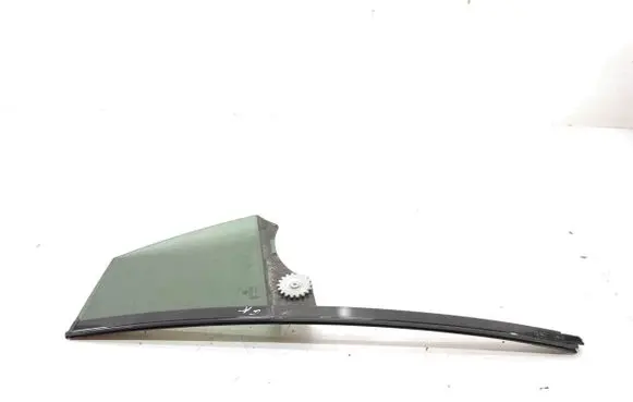 BMW 5 GT F07 Rear vent window glass 43R00128