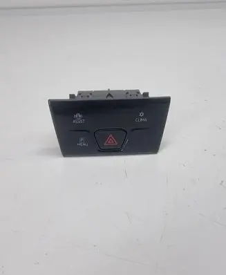 Volkswagen Golf VIII Hazard light switch 5H0925200 1052717501