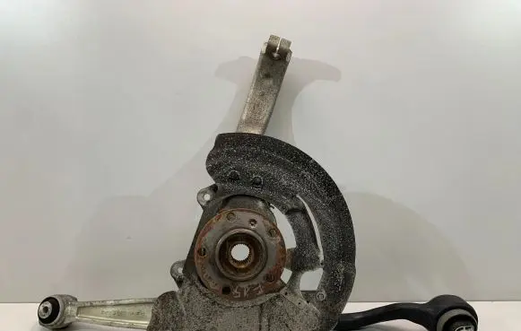 BMW X5 F15 Front wheel hub spindle knuckle 6773784