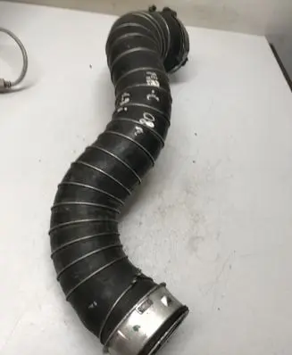 Mercedes-Benz C W204 Intercooler hose/pipe A2045280882