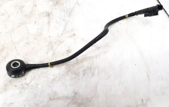 Mercedes-Benz C W205 Detonation knock sensor A0009057303