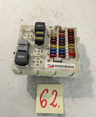 Ford Focus Fuse box set 2M5T14A073BC