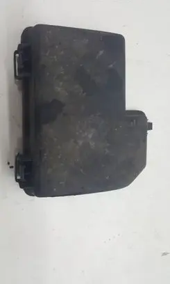 Volvo S60 Fuse box cover 8645259