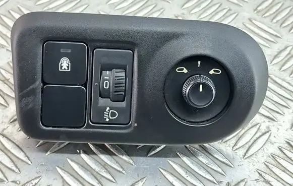 Citroen C4 Cactus Wing mirror switch 9801893777