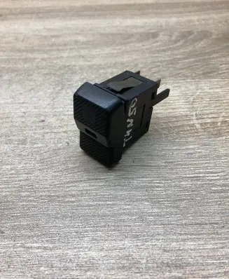 Volkswagen Transporter - Caravelle T4 Windscreen/window heater switch 701959621