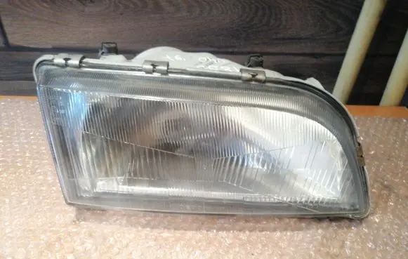 Volvo S40, V40 Headlight/headlamp 087731106R