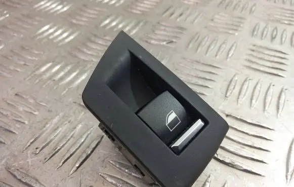 BMW 5 F10 F11 Electric window control switch 9163527