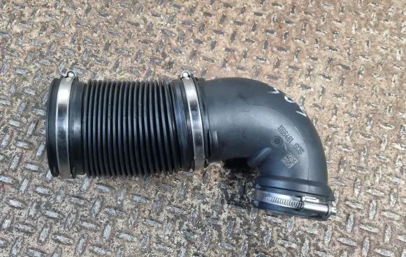 Mercedes-Benz A W177 Air intake hose/pipe A6080900037