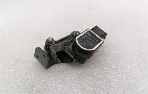 McLaren 675LT Spider Rear air suspension level height sensor 11M0253CP