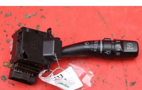 Hyundai Santa Fe Headlight wiper switch 0319LHD